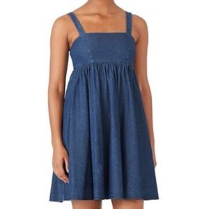 kate spade short denim dress, Size M, EXCELLENT CONDITION!